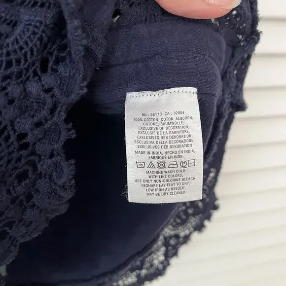 Anthropologie Meadow Rue Navy Blue blouse size M crochet eyelet scalloped hem - Picture 6 of 7